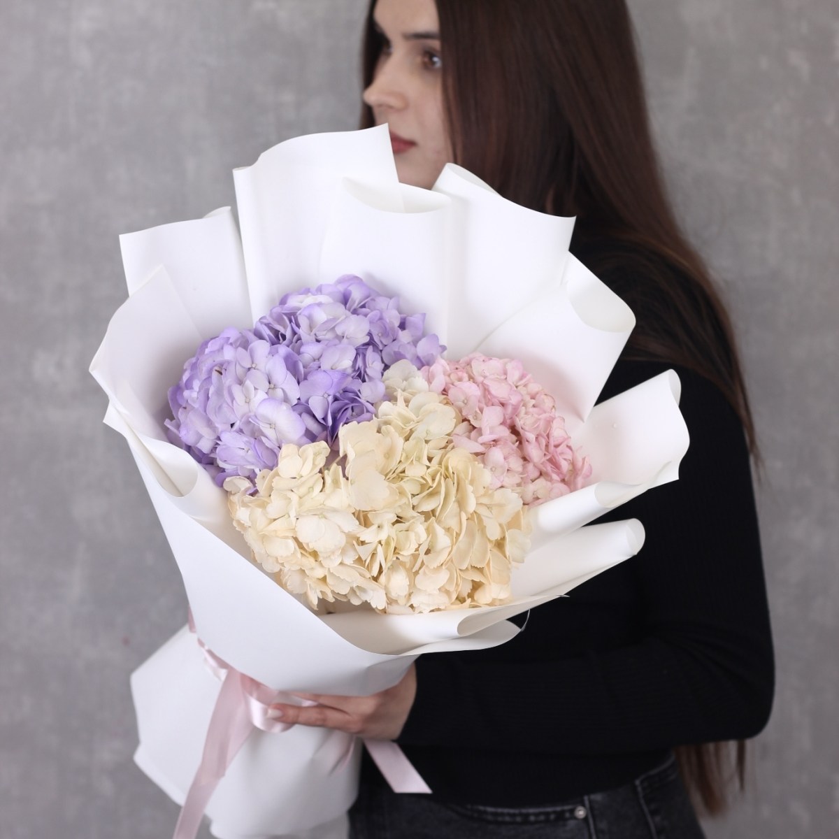 Монобукет из 3 гортензий